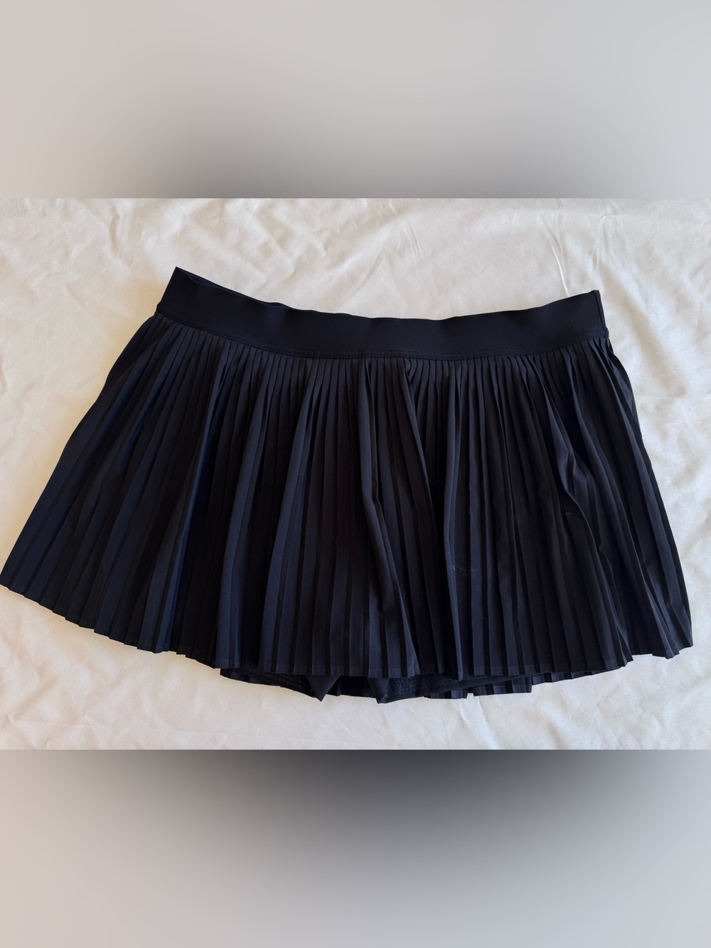 lululemon athletica Varsity High Rise pleated 14